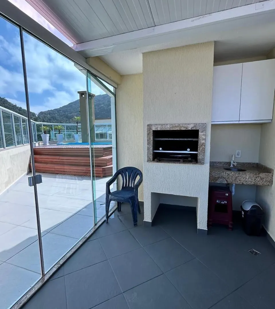 Cobertura Duplex Com Piscina Privativa E Vista Para O Mar Bombinhas